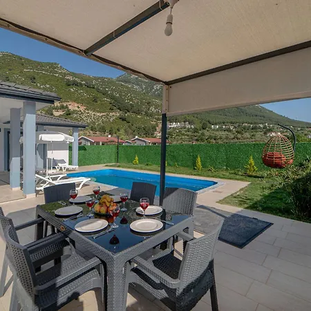 Villa Nur